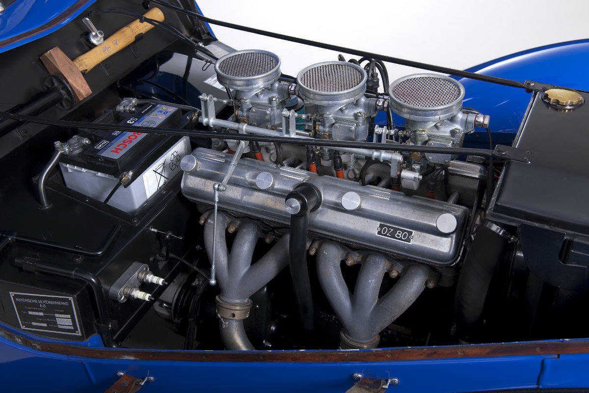 BMW_328_engine