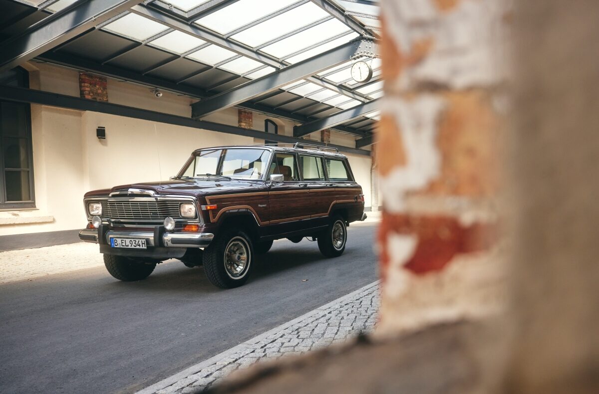 1982 Jeep Wagoneer Limited (3)